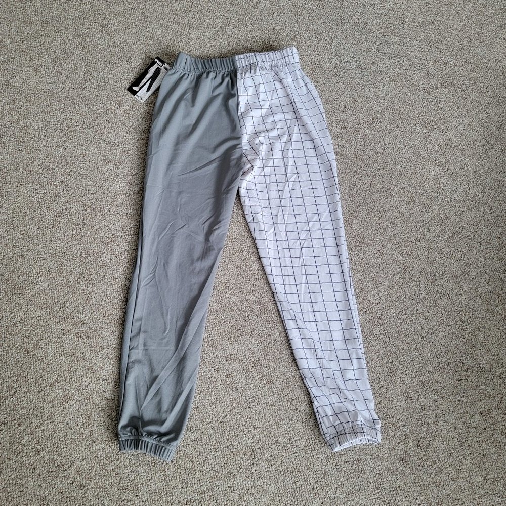 NWT ShoSho Women’s Spliced Jogger White Checkered/Gray Size Small